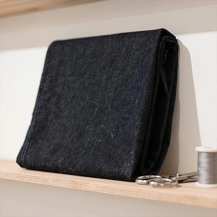 Liquid Sulphur Black3.jpg Liquid Sulphur Black3.jpg